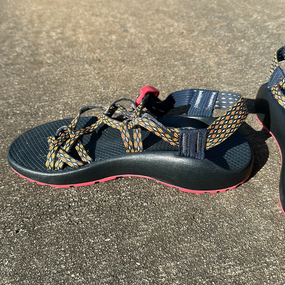 Chaco ZX/2 Hiking Sandals Strappy Waterproof Lightweight ~ Navy Blue/Orange/Pink - Picture 6 of 10